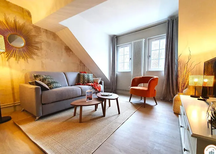 La Plume De Malherbe - Parking - Coup De Coeur